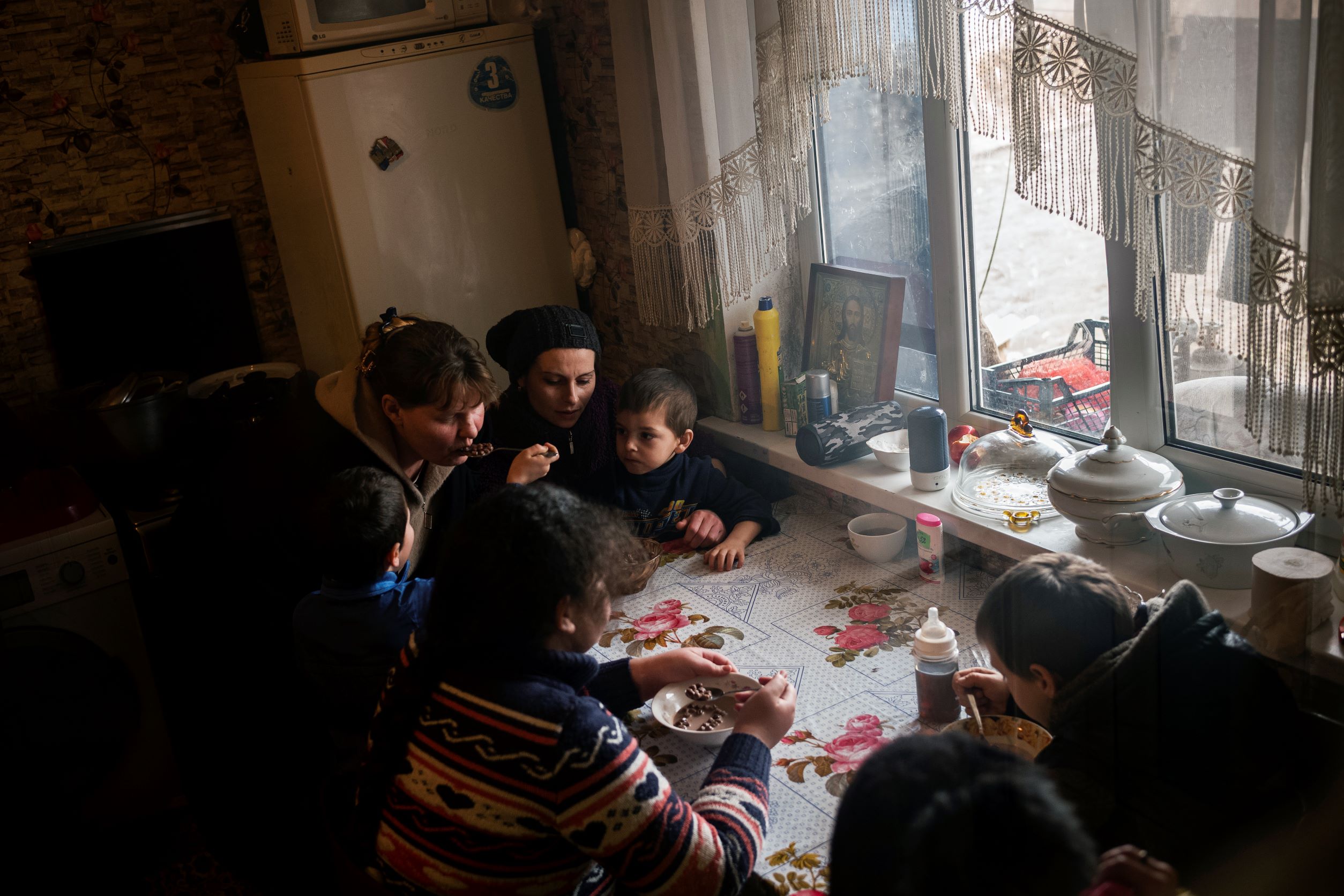 Roma family from Ukraine