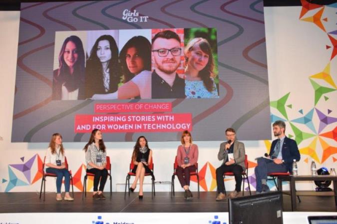 „Da, eu programez” - fetele GirlsGoIT au împărtășit istoriile lor la cel mai mare eveniment ICT din Moldova